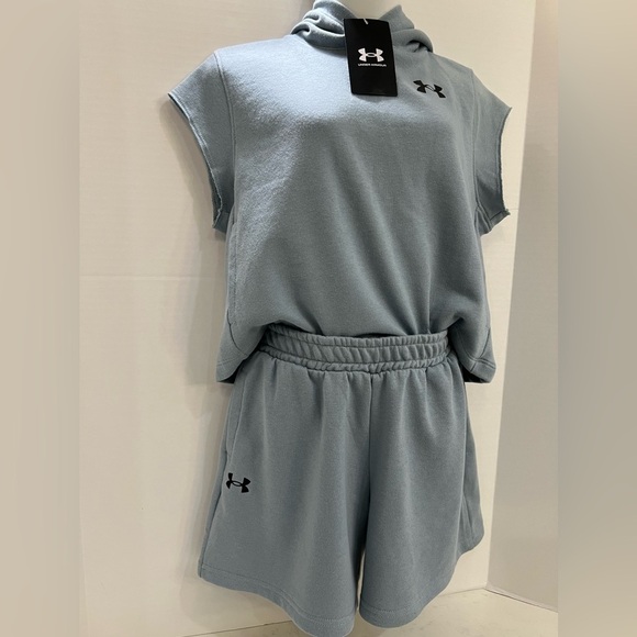 Under Armour Kids Matching Set in Light Gray NEW - Picture 5 of 12